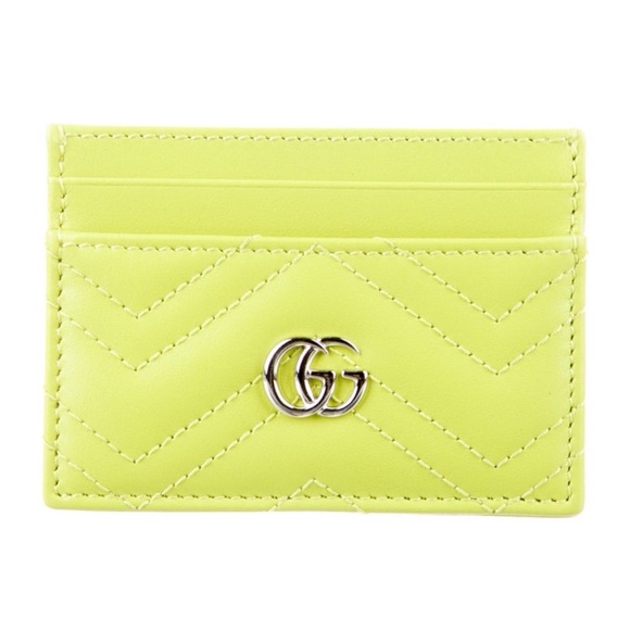 Gucci Handbags - Gucci Marmont Wallet